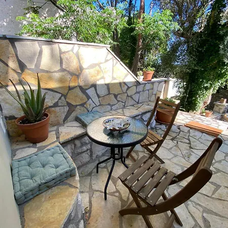 Country house Hill Katouna