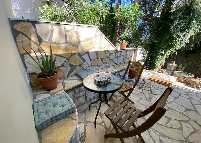 Country house Hill Katouna